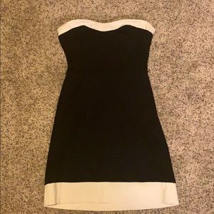 Bebe - XS Black and White Dress!